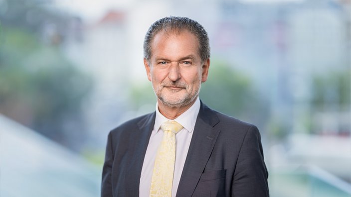 Ing. Mag. Martin A. Vörös, MBA ist Mitglied des Vorstandes der VBV-Betriebliche Altersvorsorge AG, VBV-Pensionskasse Aktiengesellschaft und VBV-Vorsorgekasse AG