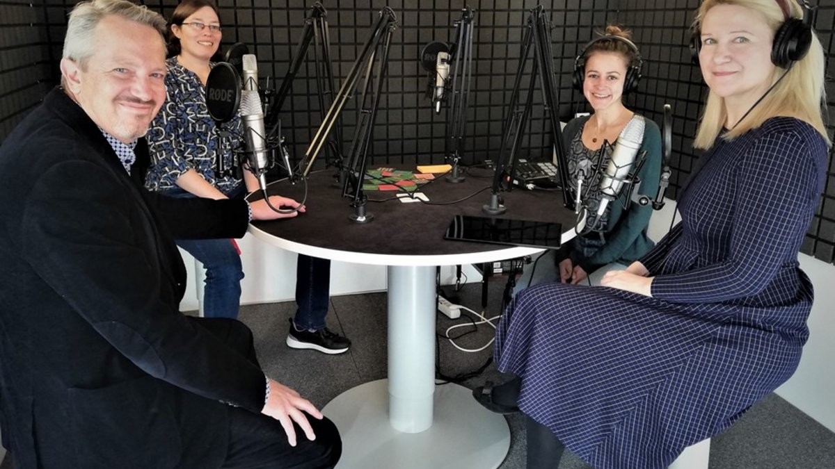 Manfred Sirny und Bettina Riedl zu Gast im Podcast von Investorella