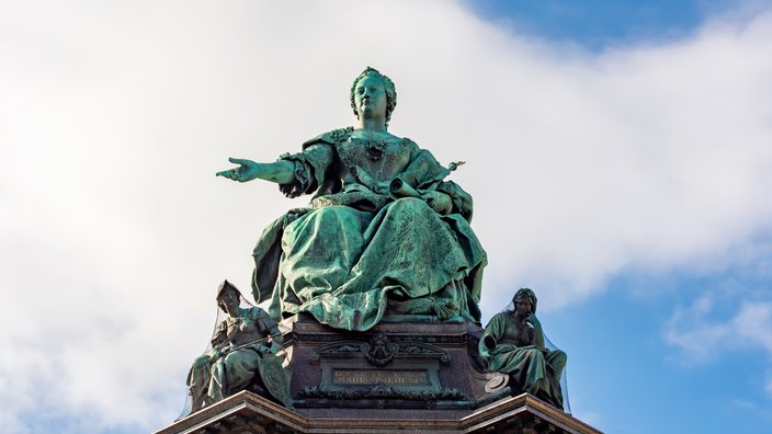 Statue der Kaiserin Maria Theresia in Wien 