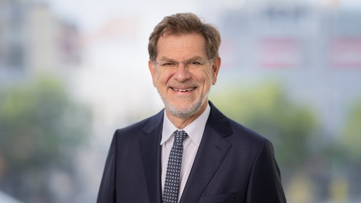 KR Mag. Andreas Zakostelsky ist Generaldirektor der VBV-Betriebliche Altersvorsorge AG
