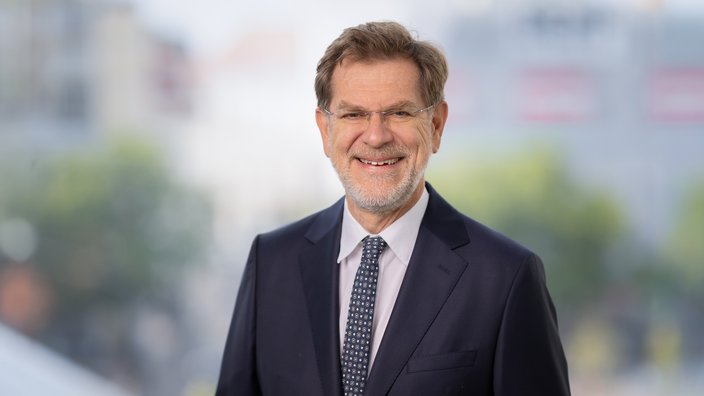 KR Mag. Andreas Zakostelsky ist Generaldirektor der VBV-Betriebliche Altersvorsorge AG