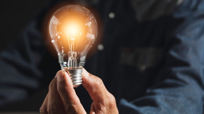 Das Bild einer Glühbirne symbolisiert eine neue Idee