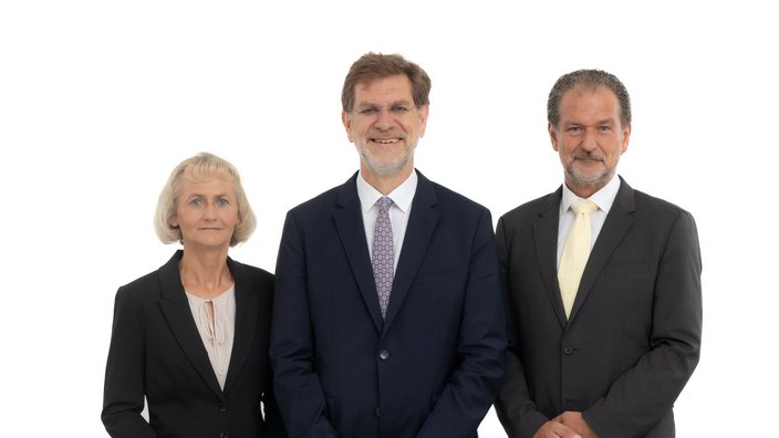 Der Vorstand der VBV-Vorsorgekasse bestehend aus Michaela Attermeyer (Mitglied des Vorstandes), Andreas Zakostelsky (Vorstandsvorsitzender), Martin Vörös (Mitglied des Vorstandes)